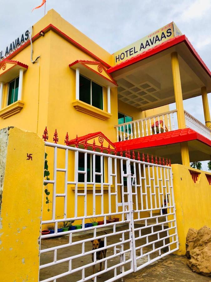 Hotel Aavaas プリ エクステリア 写真